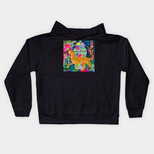 Walking panther and green chinoiserie jar Kids Hoodie